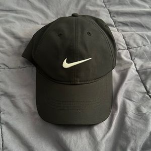 Women’s Nike Golf Hat